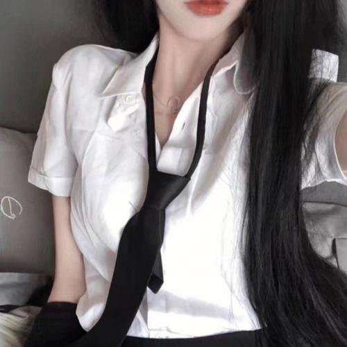 女心理师之心迷水影